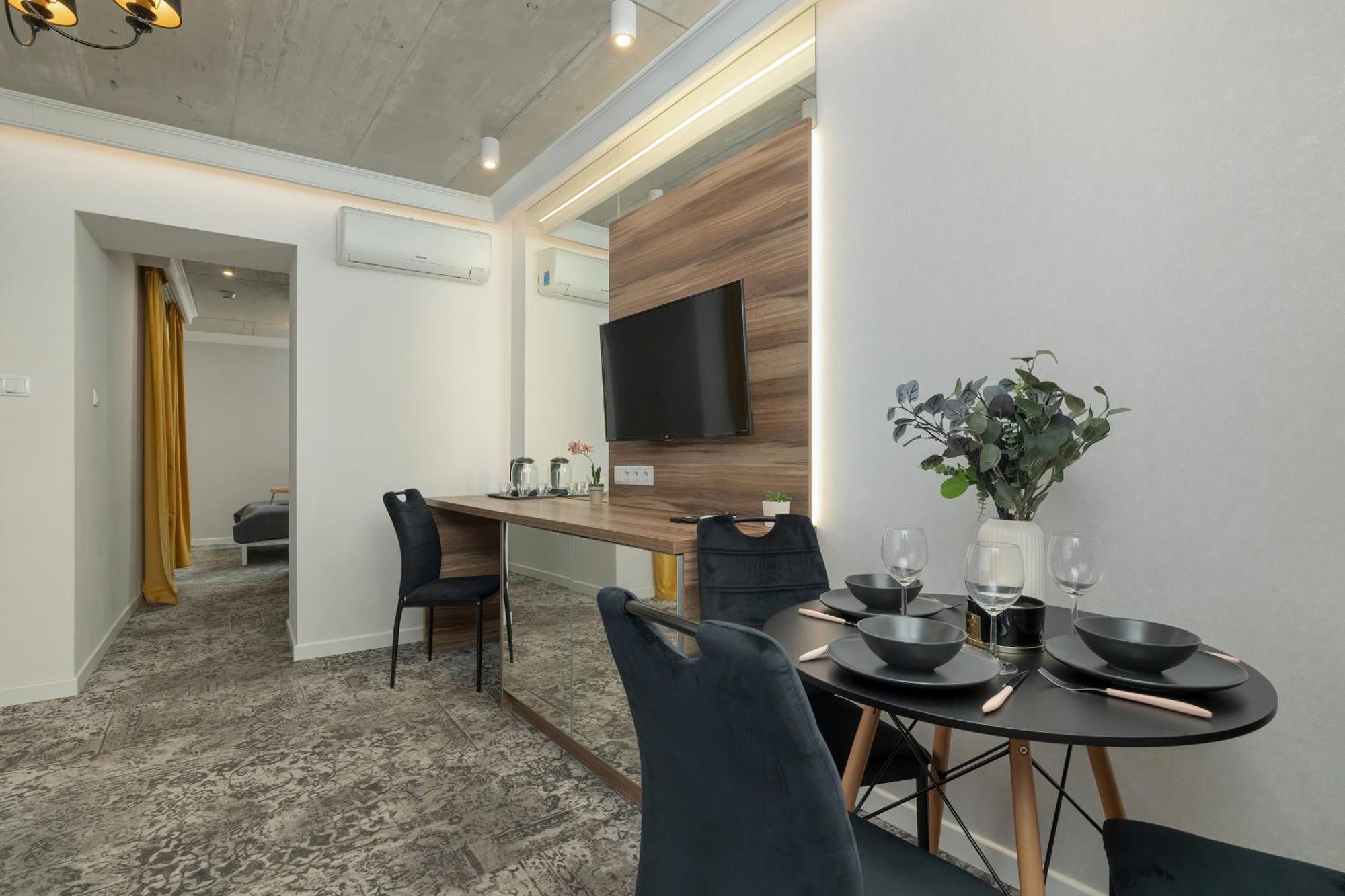 Modern & Comfy Apartment Rakowicka 6 Cracow By Renters Krakov Exteriér fotografie